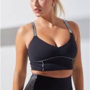 Noli Yoga Tempo Bra Sz Small NWT